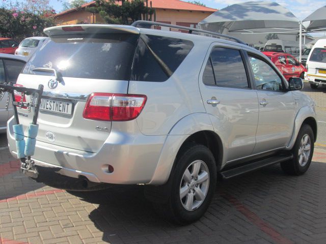 2011 Toyota Fortuner for sale | 71 000 Km | Automatic transmission ...