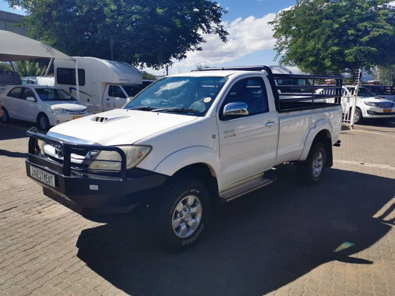 2011 Toyota HILUX 3.0 D4D S/C 4X4 for sale 153 000 Km Manual