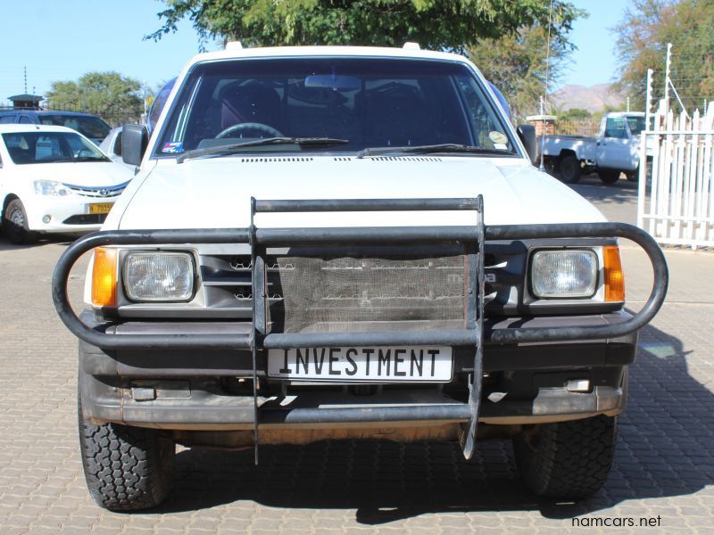 1992 Mazda B2600 Drifter 4x4 photo