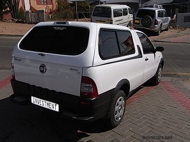 2010 Fiat Strada photo