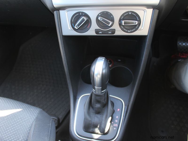 2017 Volkswagen Polo Tsi Hiline DSG photo