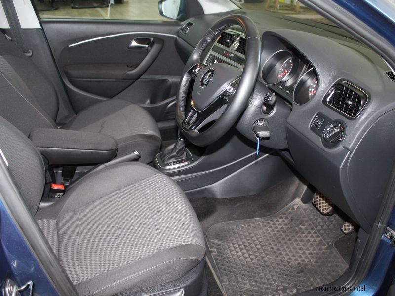 2017 Volkswagen Polo Tsi Hiline DSG photo