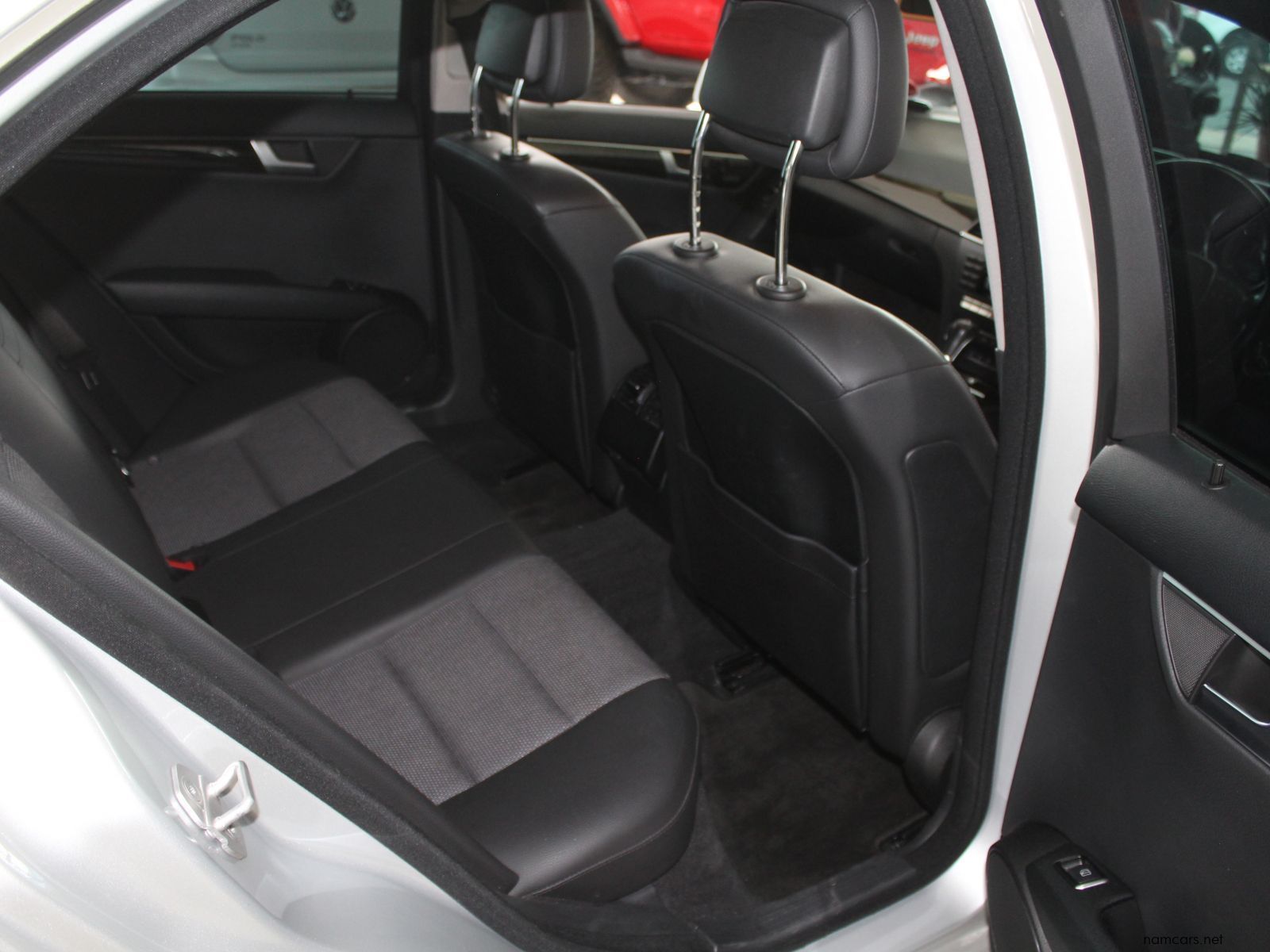 2014 Mercedes-Benz C180 Auto photo