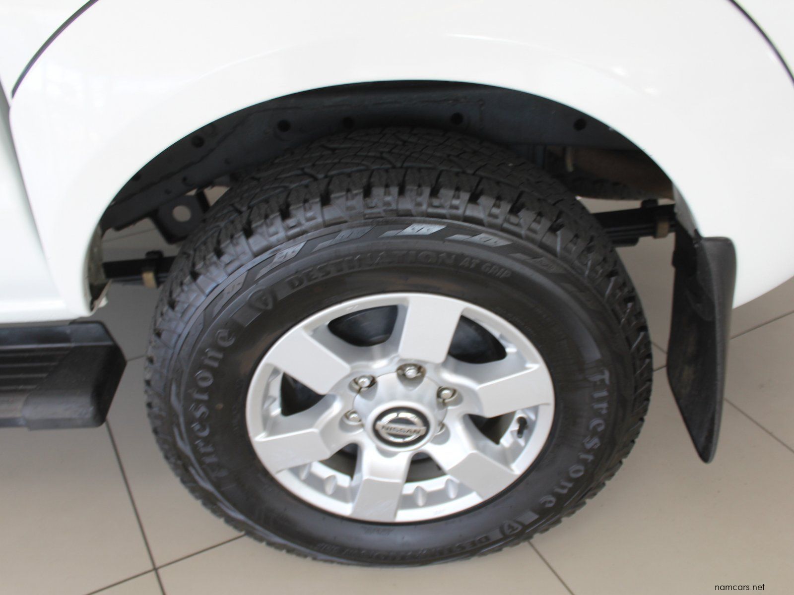 2020 Nissan NP300 DC 4x4 photo