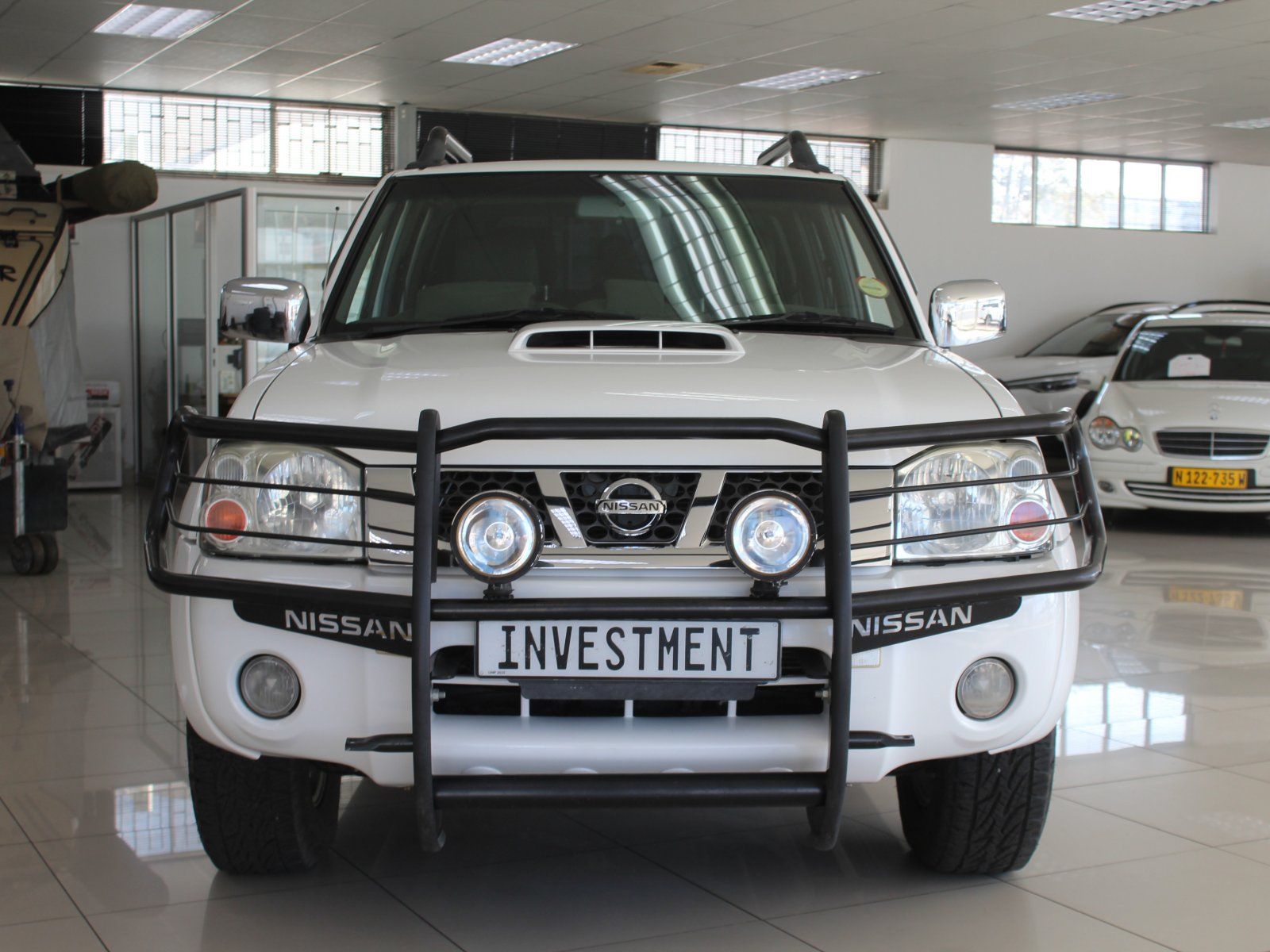 2020 Nissan NP300 DC 4x4 photo