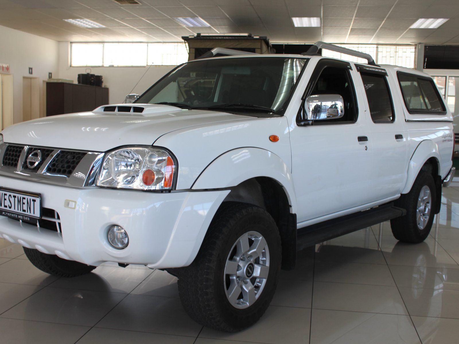 2020 Nissan Nissan Np300 photo