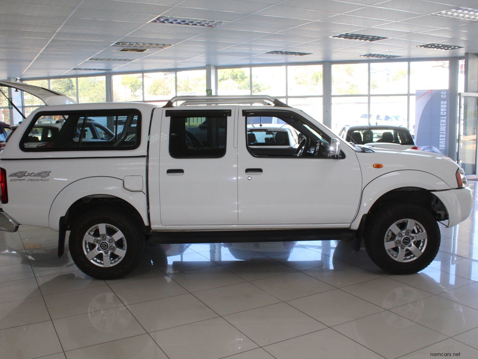 2020 Nissan Nissan Np300 photo