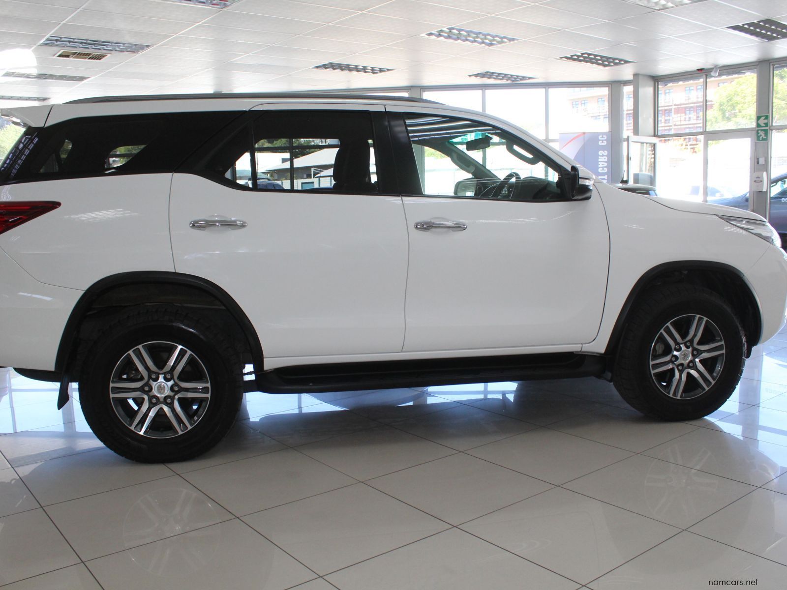 2016 Toyota Fortuner 2.8 GD6 4x4 Auto photo