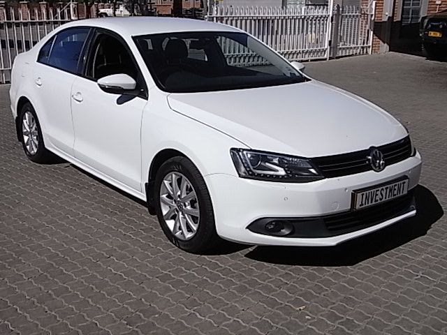 Volkswagen Jetta 6 TDI 1.6 DSG Comfortline in Namibia