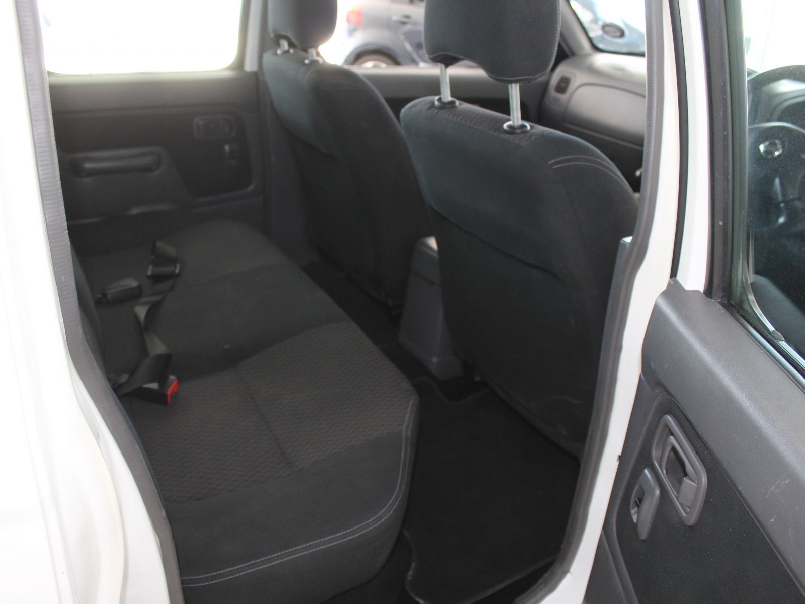 2020 Nissan Nissan Np300 2.5 TDI photo