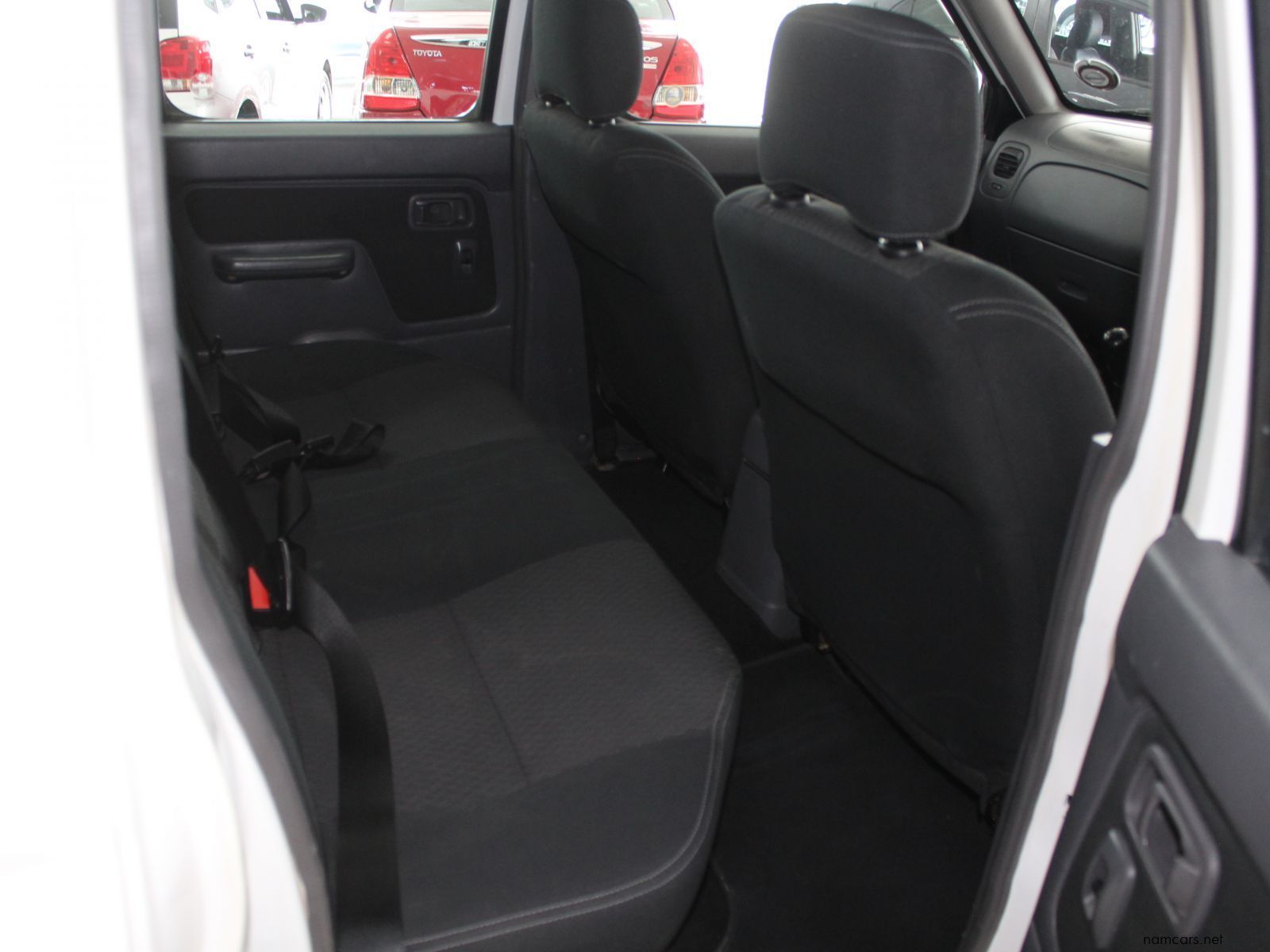 2020 Nissan Nissan Np300 2.5 TDI photo