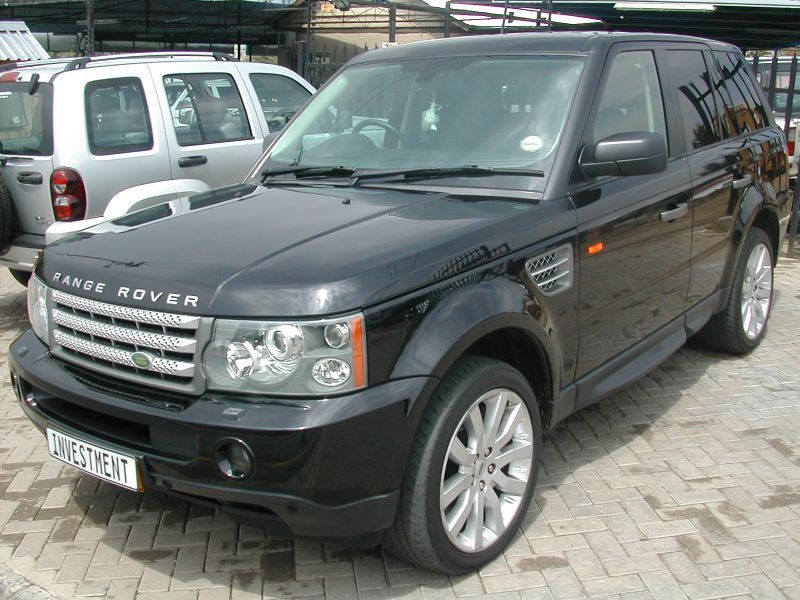 Land Rover RANGE ROVER V8 DIESEL in Namibia