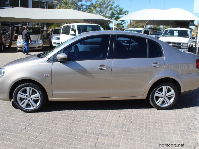 2014 Volkswagen POLO VIVO 1.6 SEDAN photo