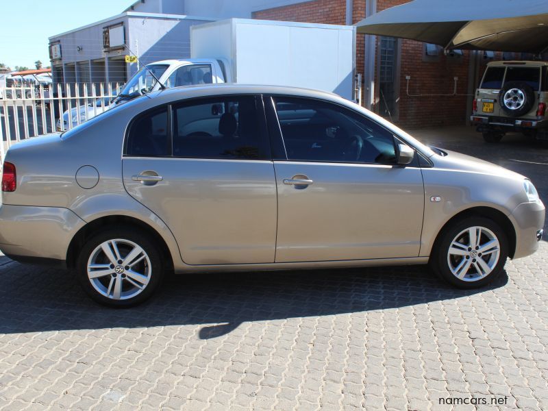 2014 Volkswagen POLO VIVO 1.6 SEDAN photo