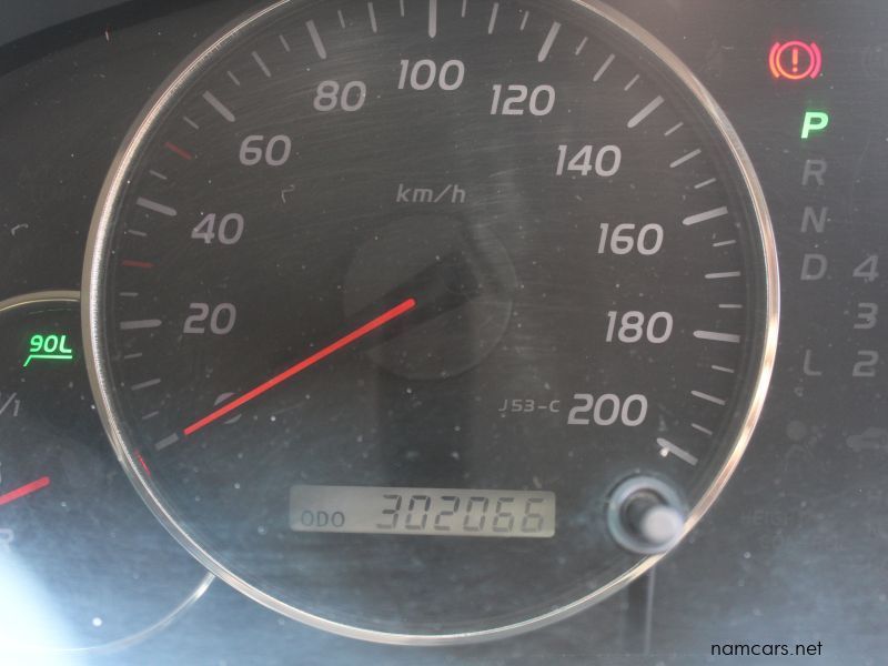 2005 Toyota PRADO 4.0 V6 A/T VX photo