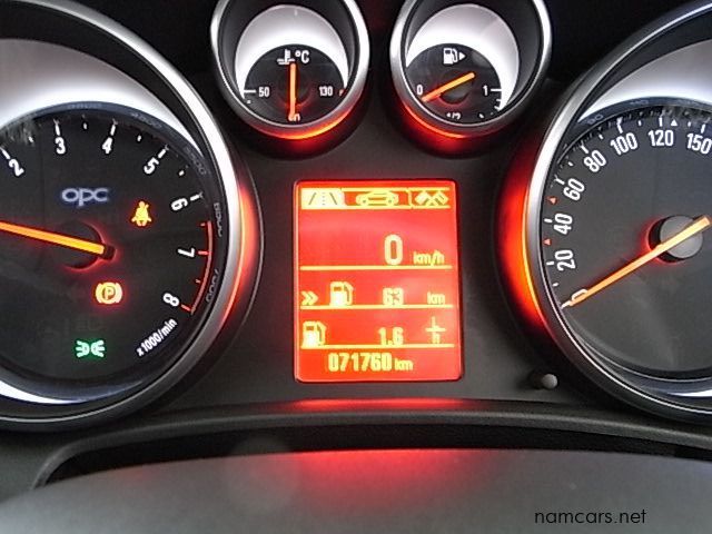 2014 Opel Astra OPC photo