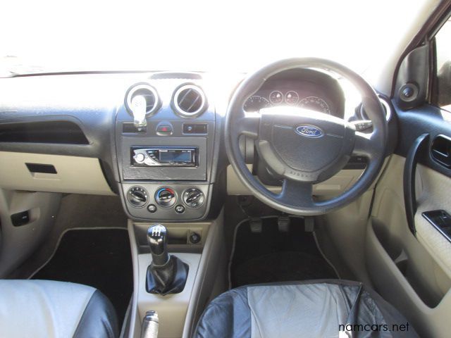 2007 Ford Ikon photo