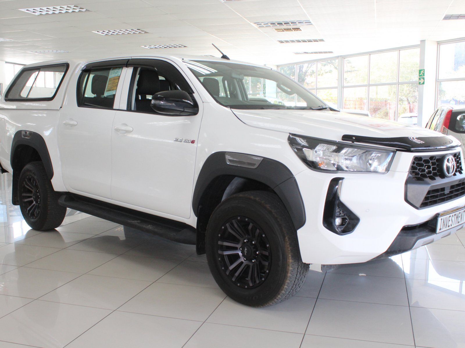 2025 Toyota Hilux 2.4 GD6 photo