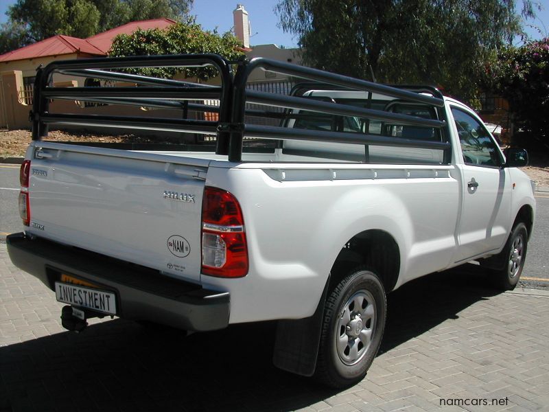 2011 Toyota HILUX photo