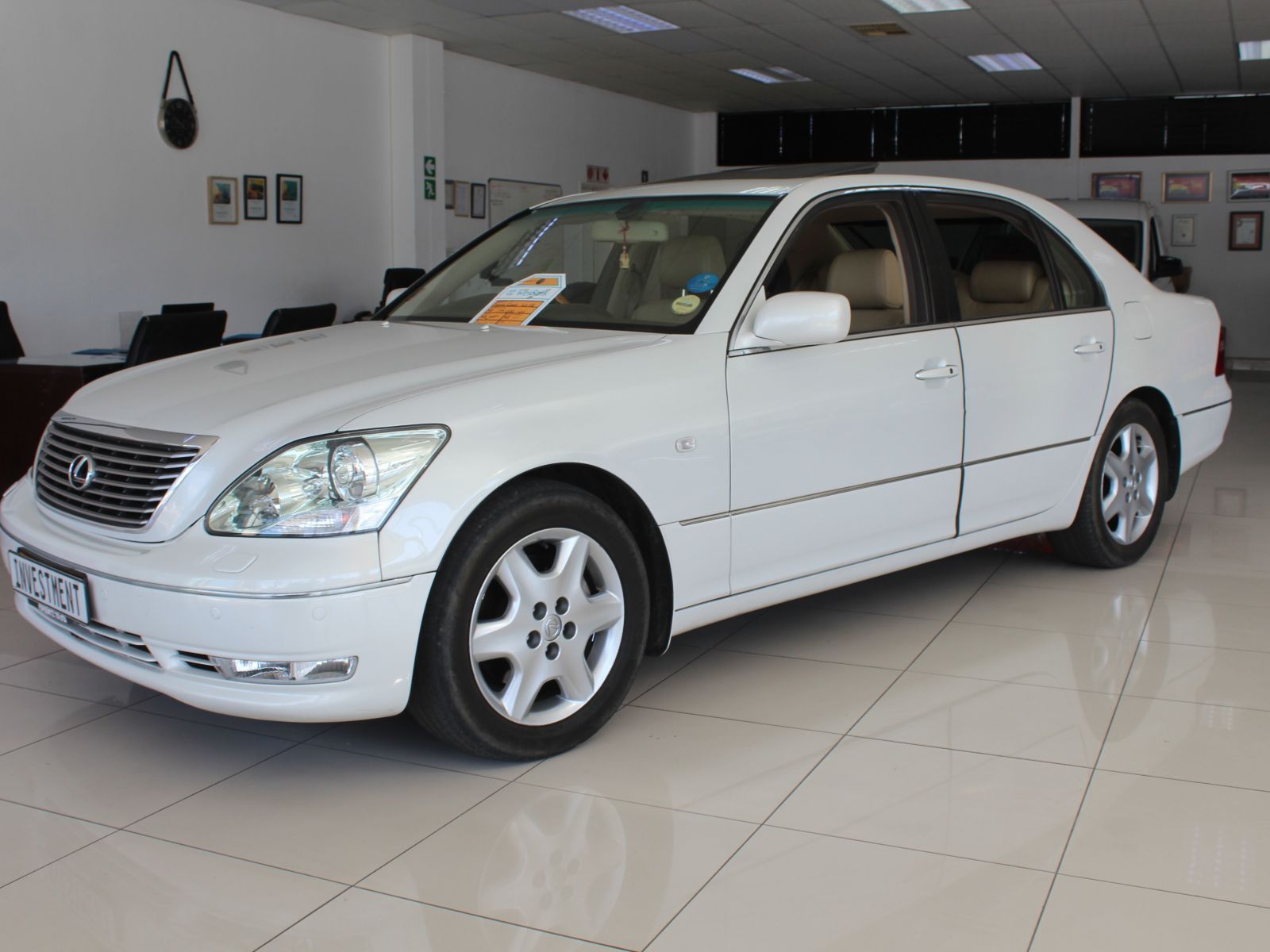 2004 Lexus LS430 V8 photo