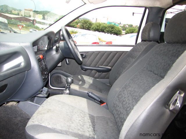 2010 Fiat Strada photo