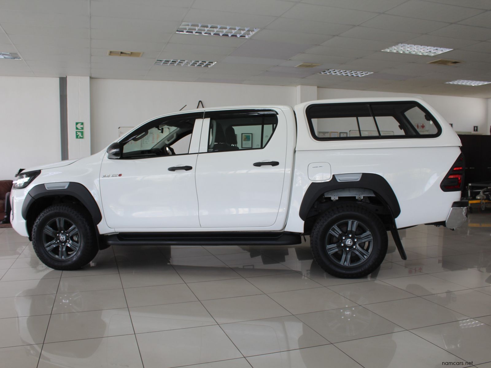 2024 Toyota Hilux 2.4 GD6 4x4 D cab photo