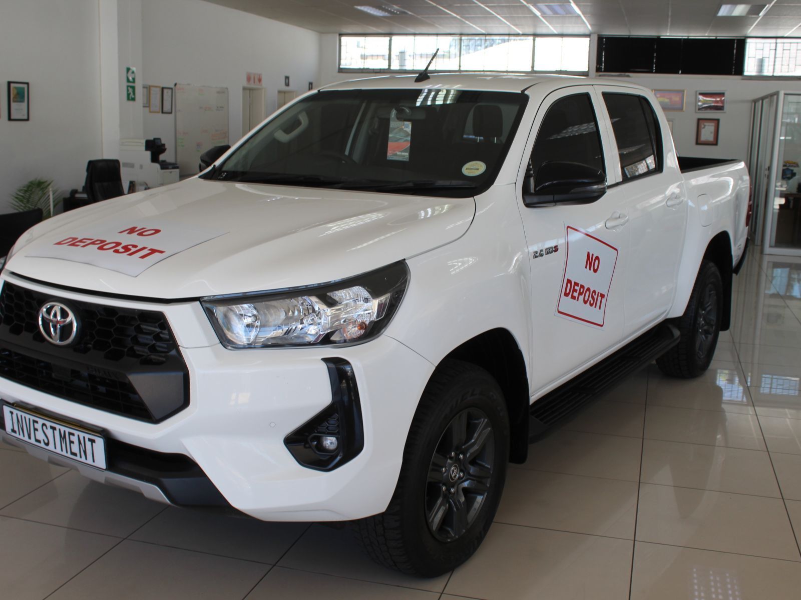 2024 Toyota Hilux 2.4 GD6 4x4 auto D cab photo