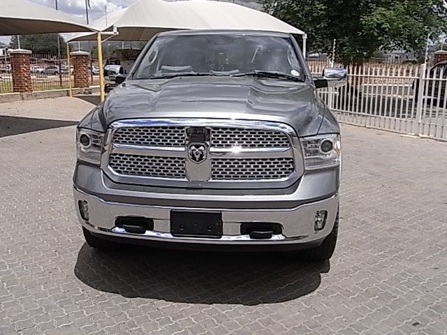 2013 Dodge RAM  5.7 Hemi photo