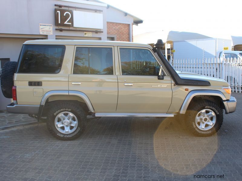 2018 Toyota Land cruiser 76 Series V8 4.5 for sale | 54 000 Km | Manual transmission ...