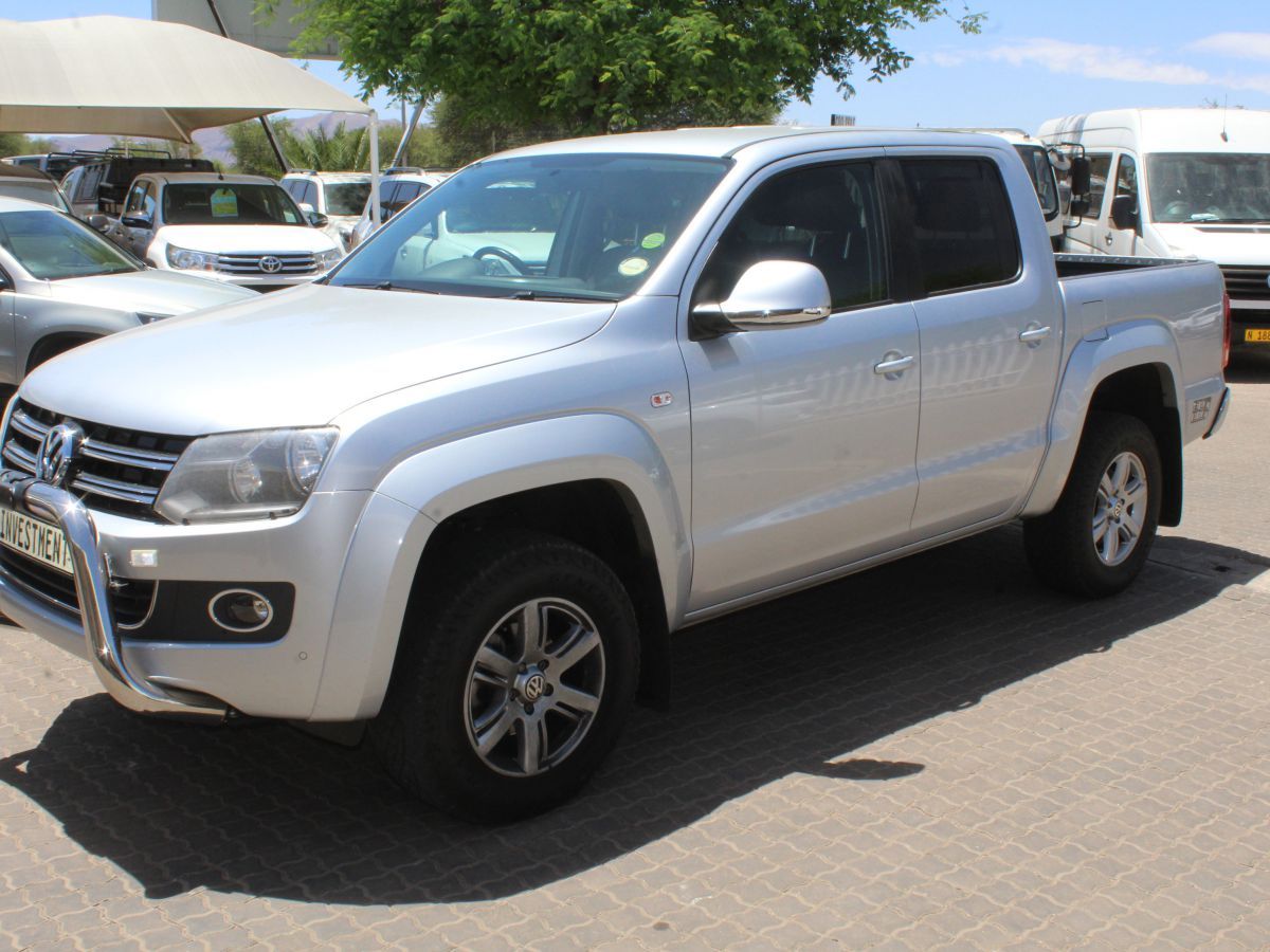 2015 Volkswagen Amarok photo