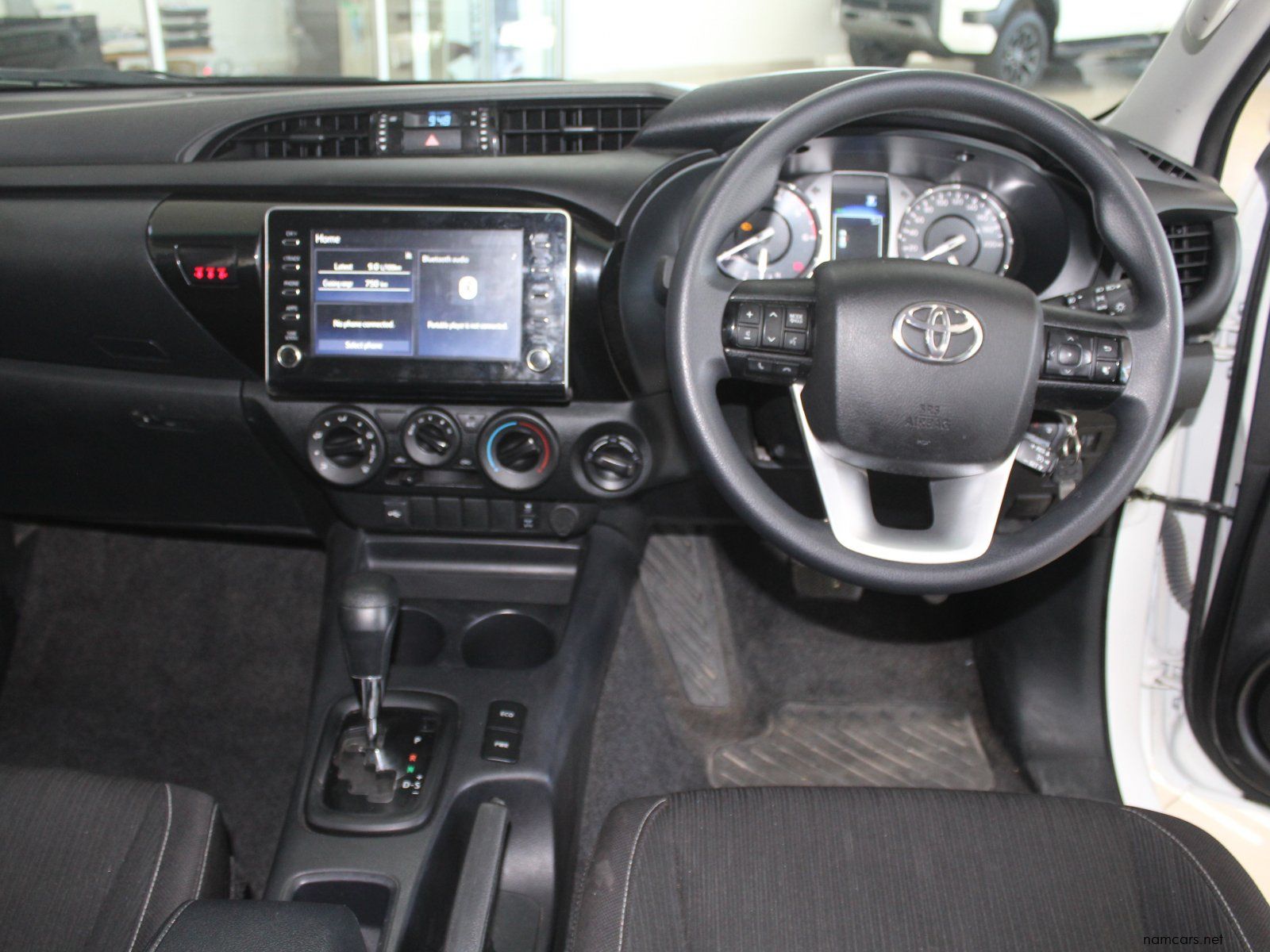 2025 Toyota Hilux 2.4 GD6 photo