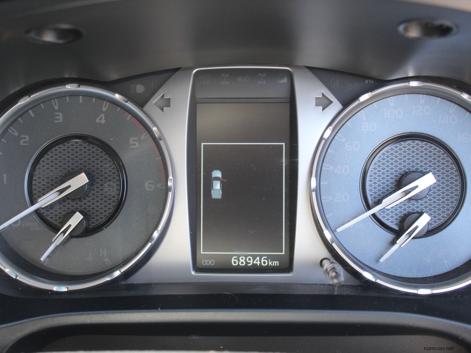 2024 Toyota Hilux 2.4 GD6 4x4 auto D cab photo