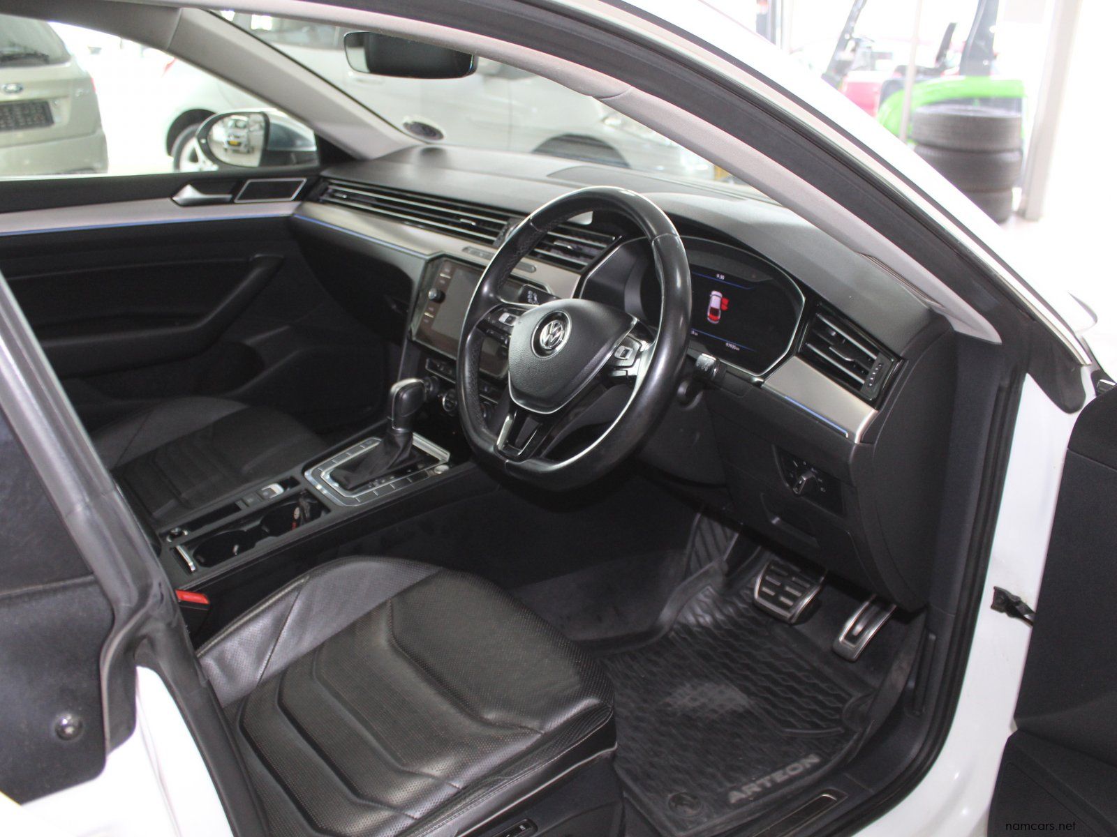 2018 Volkswagen Arteon photo