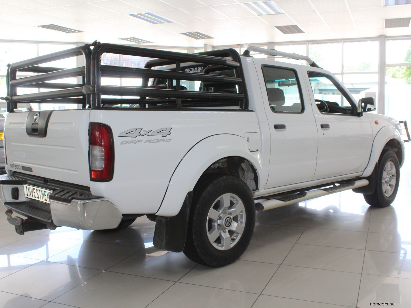 2017 Nissan NP300 2.5 TDI Dcab 4x4 photo