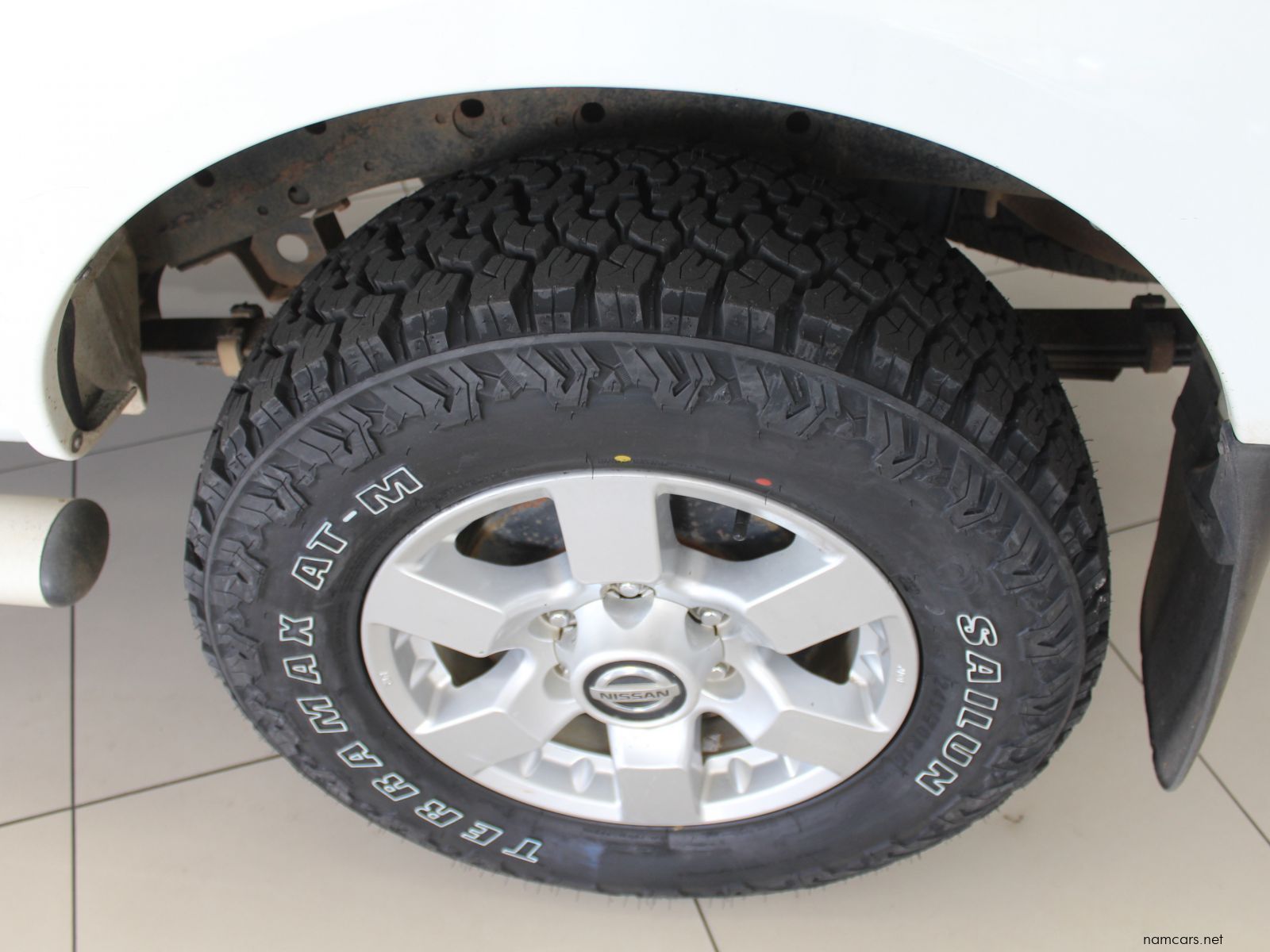 2017 Nissan NP300 2.5 TDI Dcab 4x4 photo