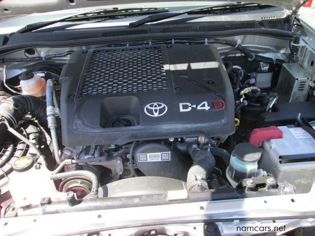 2012 Toyota Fortuner photo