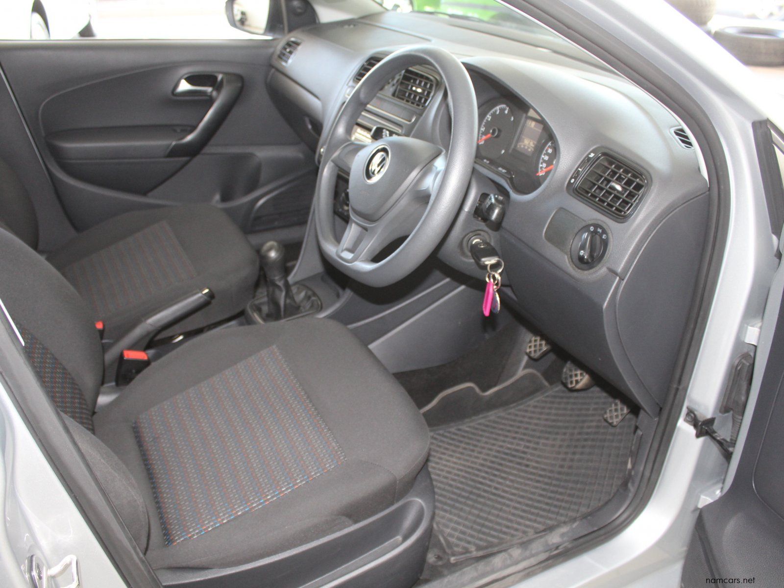 2024 Volkswagen VW Polo Vivo photo