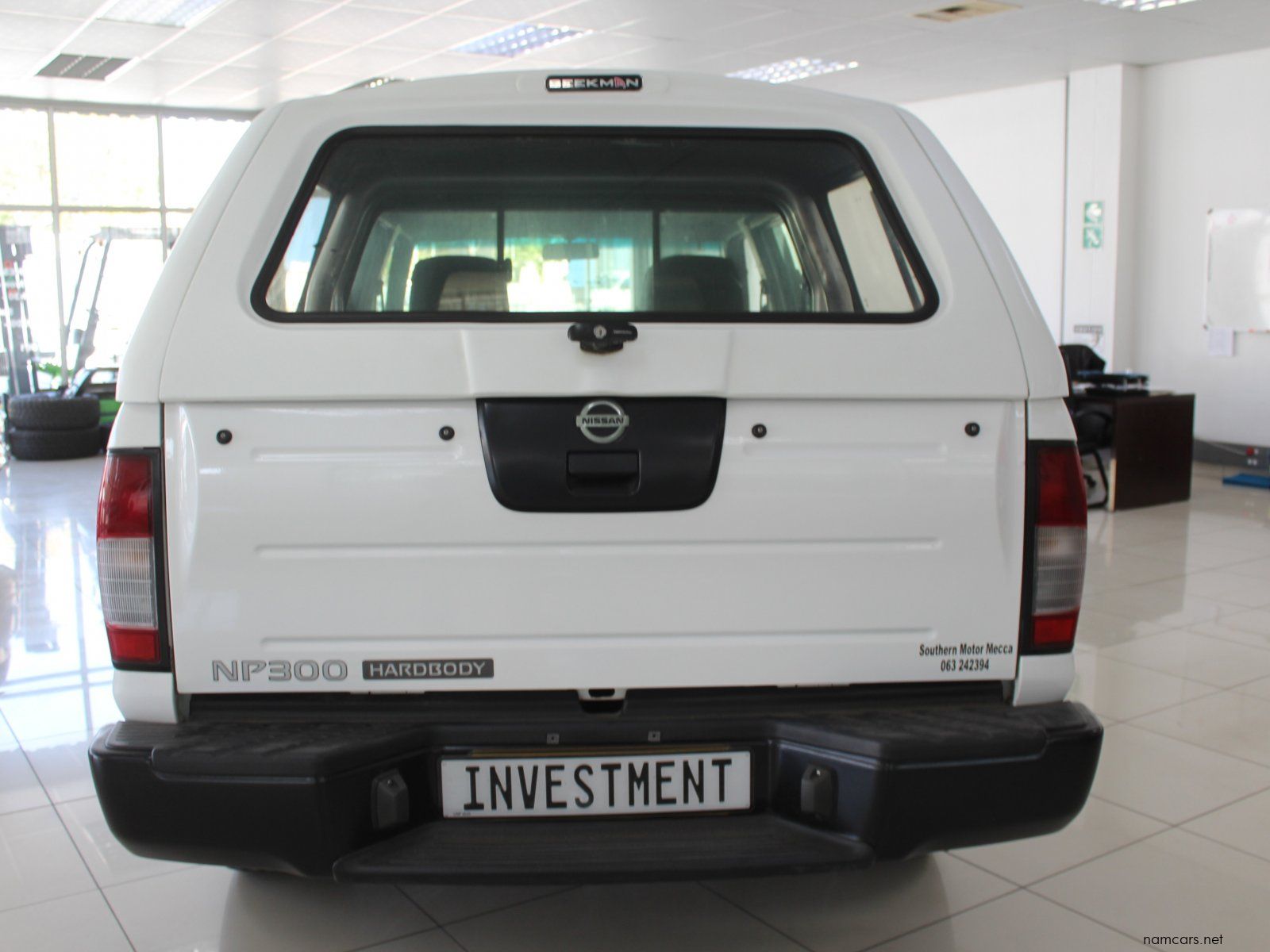 2021 Nissan Np300 photo