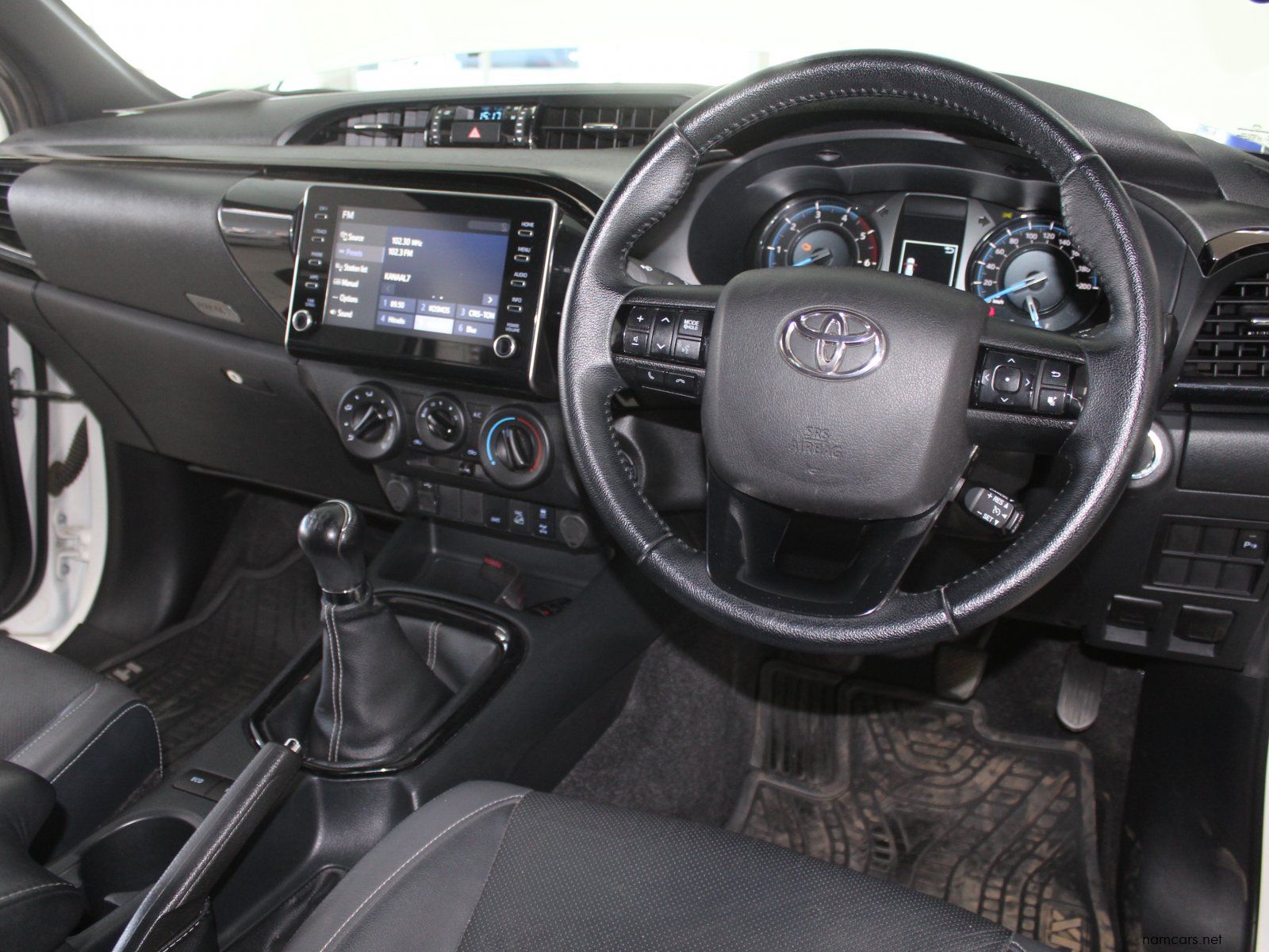 2022 Toyota Hilux Legend photo