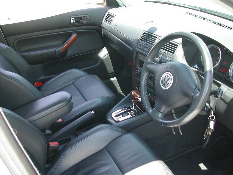2004 Volkswagen Jetta V5  photo