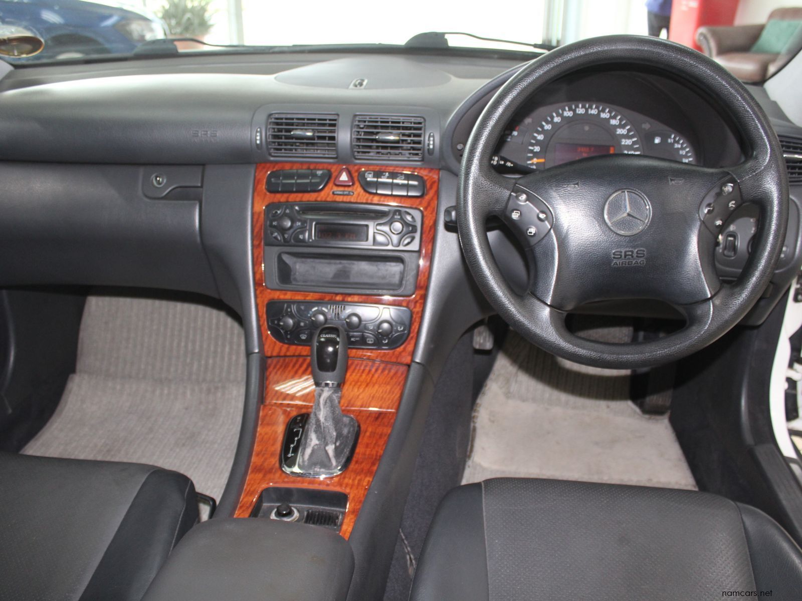 2003 Mercedes-Benz C180 Kompressor A/T photo