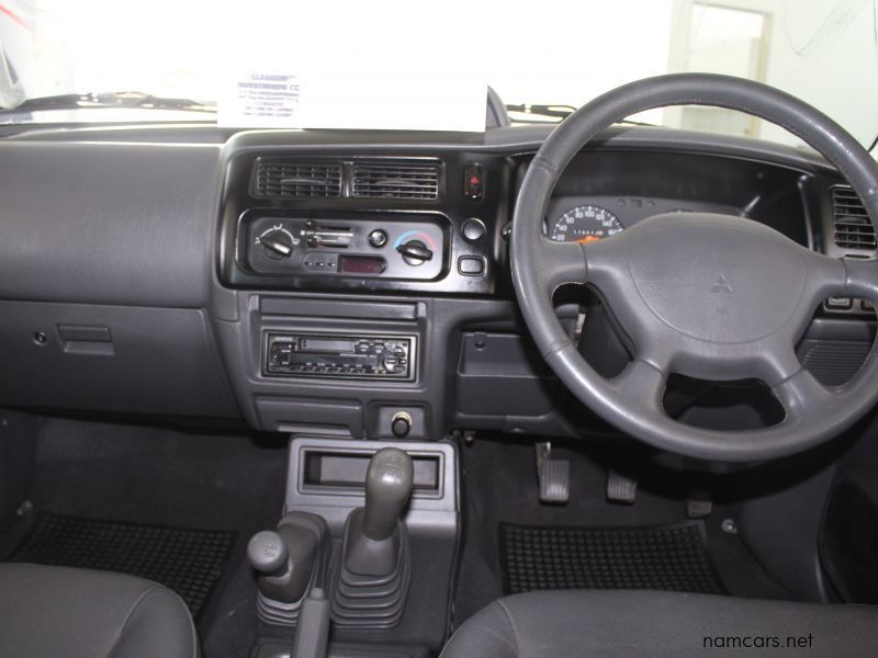 2000 Mitsubishi COLT RODEO V6 D/C 4X4 photo