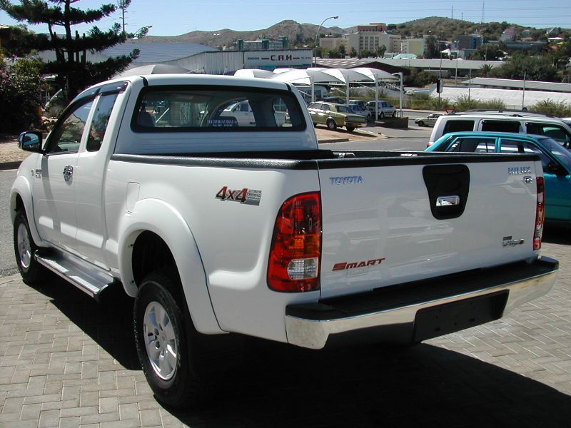 2011 Toyota Smart cab photo