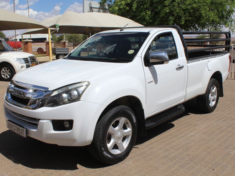 2016 Isuzu KB 300 D-TEC S/C 4X4 photo