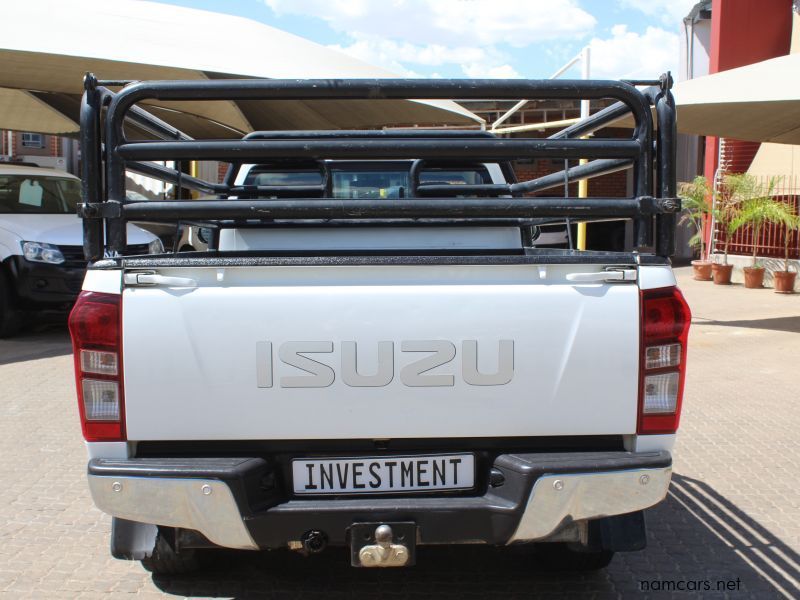 2016 Isuzu KB 300 D-TEC S/C 4X4 photo