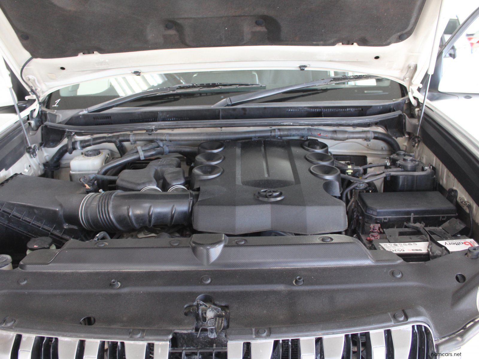 2011 Toyota Prado VX 4.0 photo