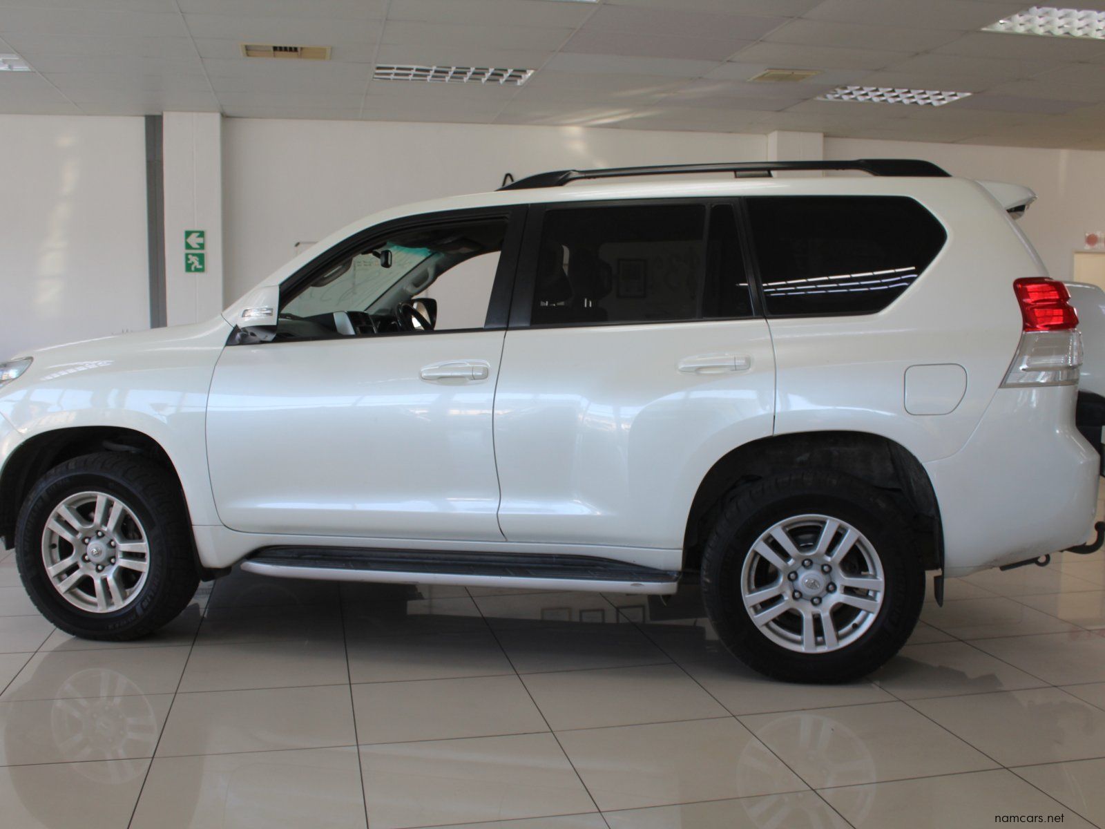 2011 Toyota Prado VX 4.0 photo