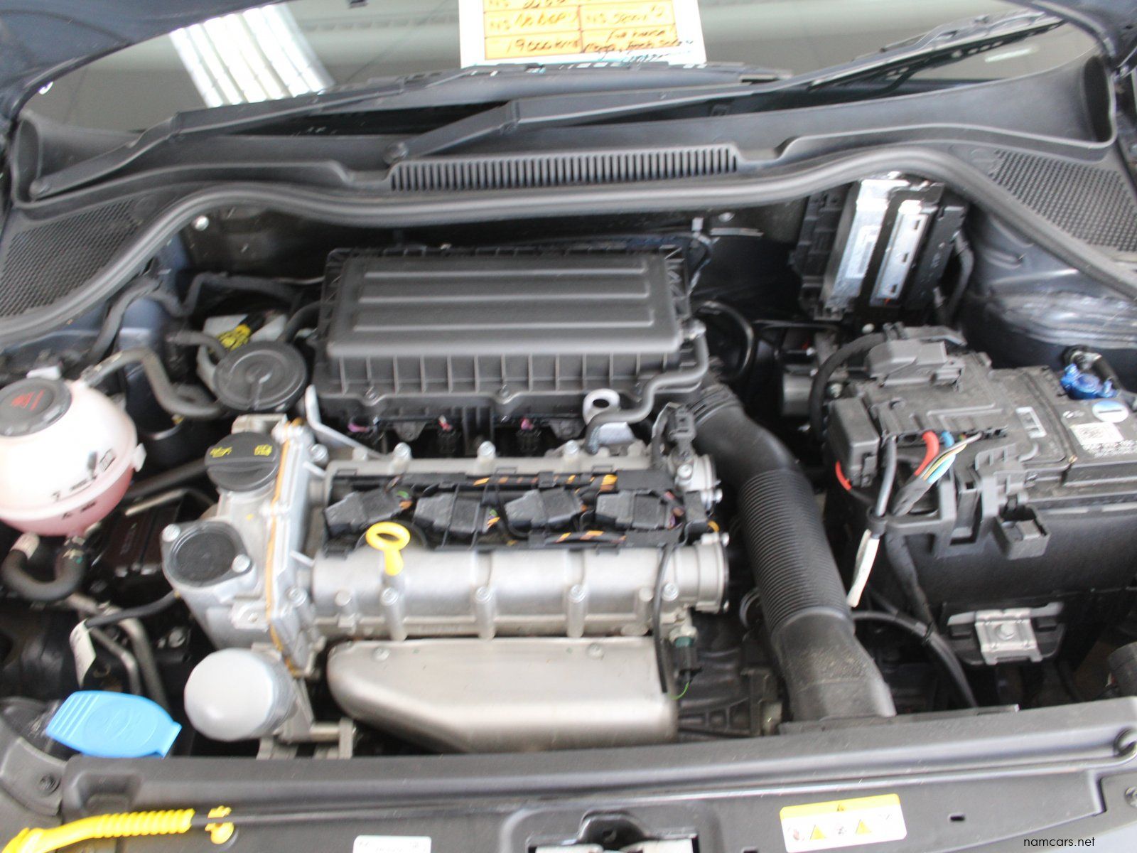 2025 Volkswagen Polo Vivo 1.6i  Auto photo