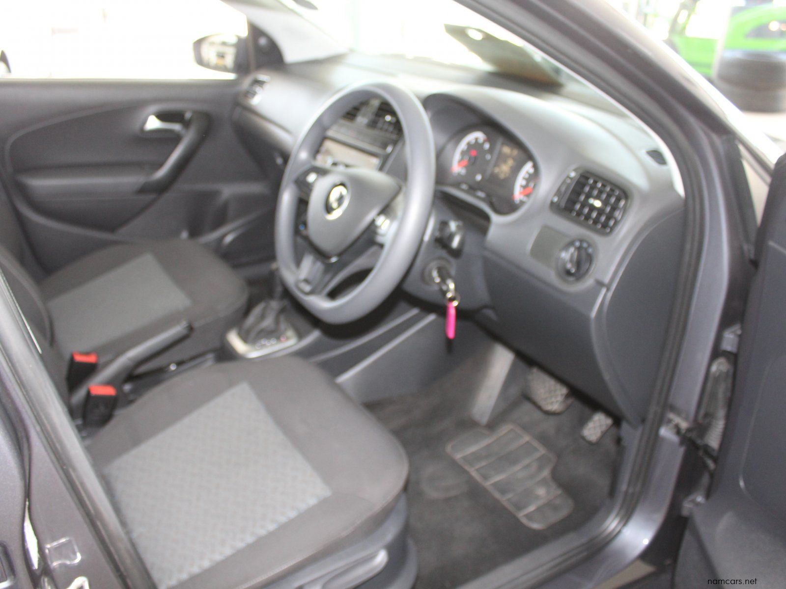 2025 Volkswagen Polo Vivo 1.6i  Auto photo