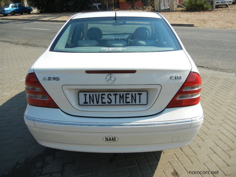 2004 Mercedes-Benz C270 CDi photo